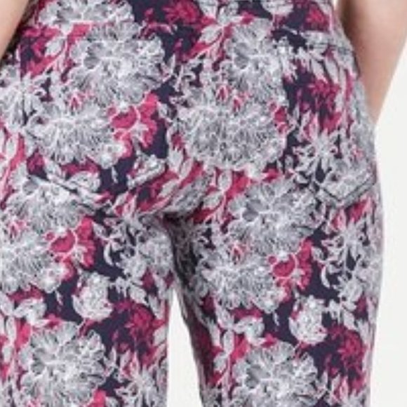 Charter Club Floral Skinny Ankle Summer Pant - Picture 5 of 5